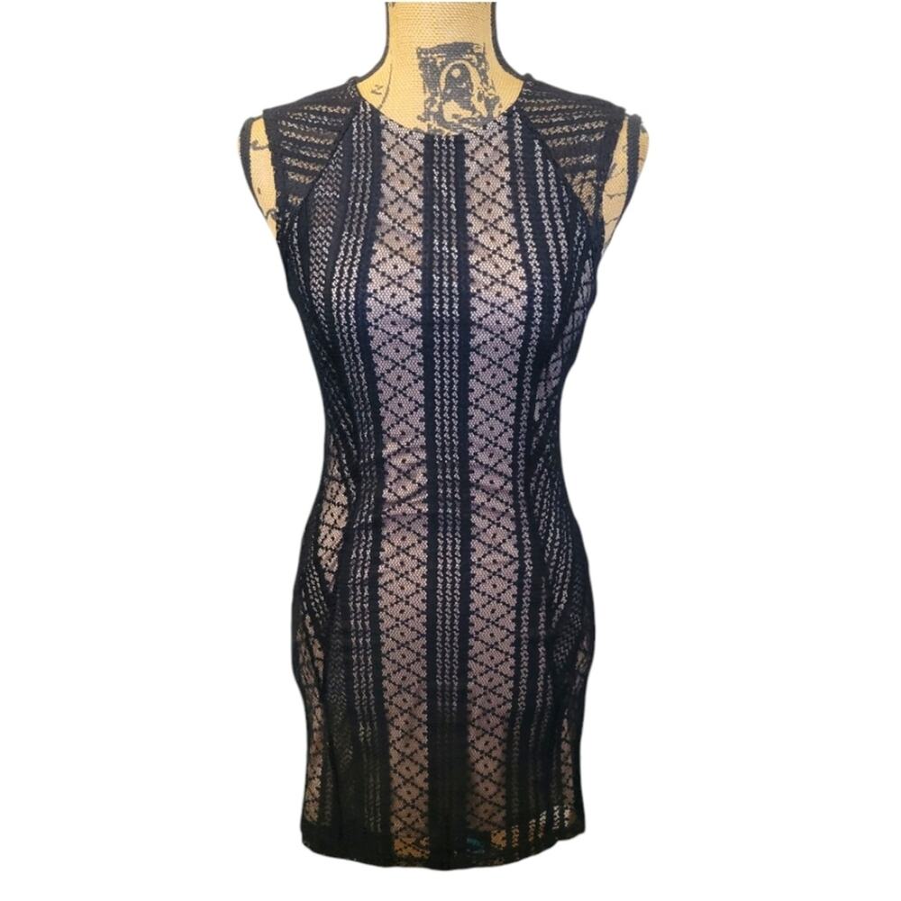Small Bar III Black & Tan Lace Overlay Art Deco Bodycon Mini Dress